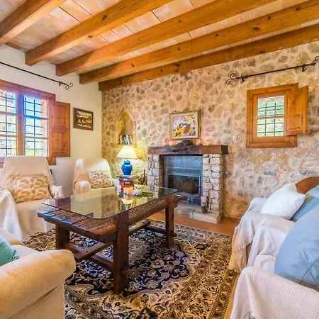 Ideal Mallorca - Caselles Petit *
